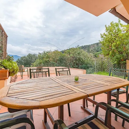 Le Logge Con Accesso Privato Al Mare - Goelba Appartamento