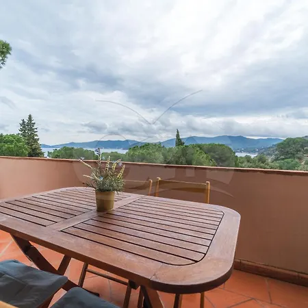 Appartamento Le Logge Con Accesso Privato Al Mare - Goelba *
