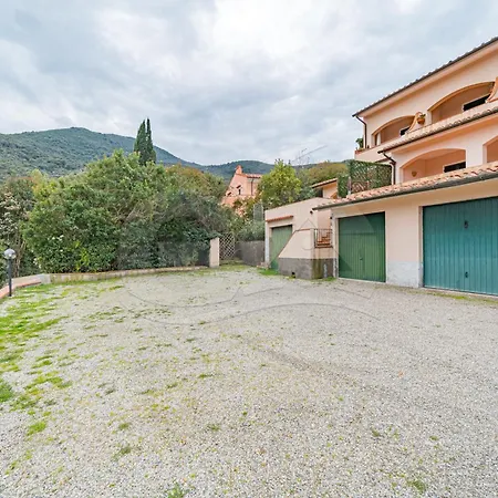 Le Logge Con Accesso Privato Al Mare - Goelba Apartment
