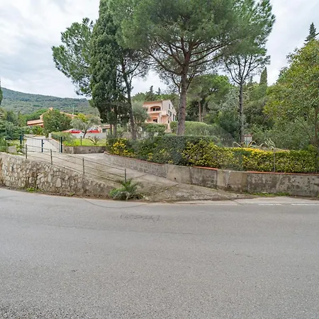 Appartamento Le Logge Con Accesso Privato Al Mare - Goelba *