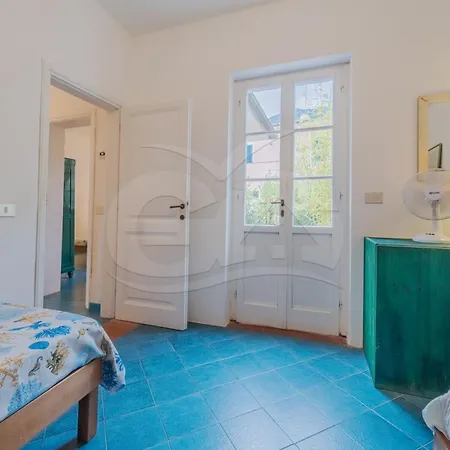 Le Logge Con Accesso Privato Al Mare - Goelba *