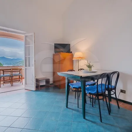 Le Logge Con Accesso Privato Al Mare - Goelba Apartment *